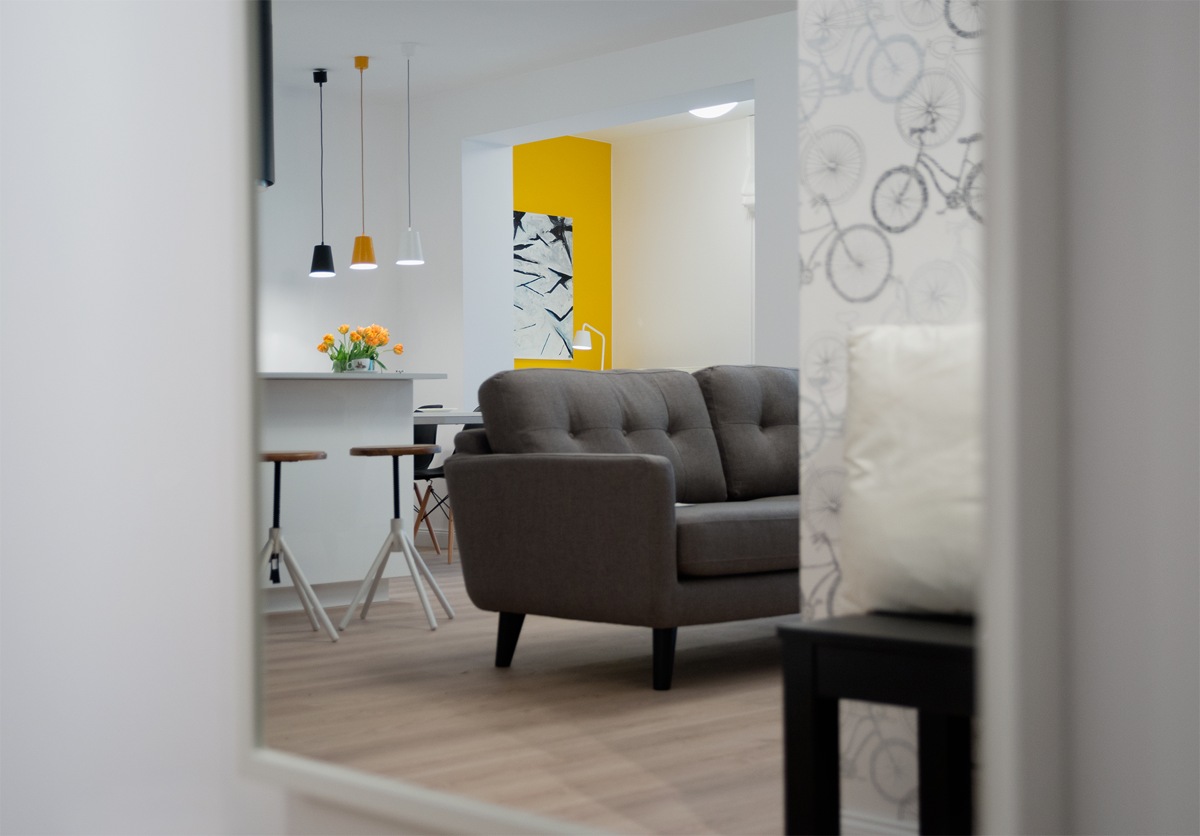Wedo thiết kế phòng khách đẹp với nội thất màu vàng