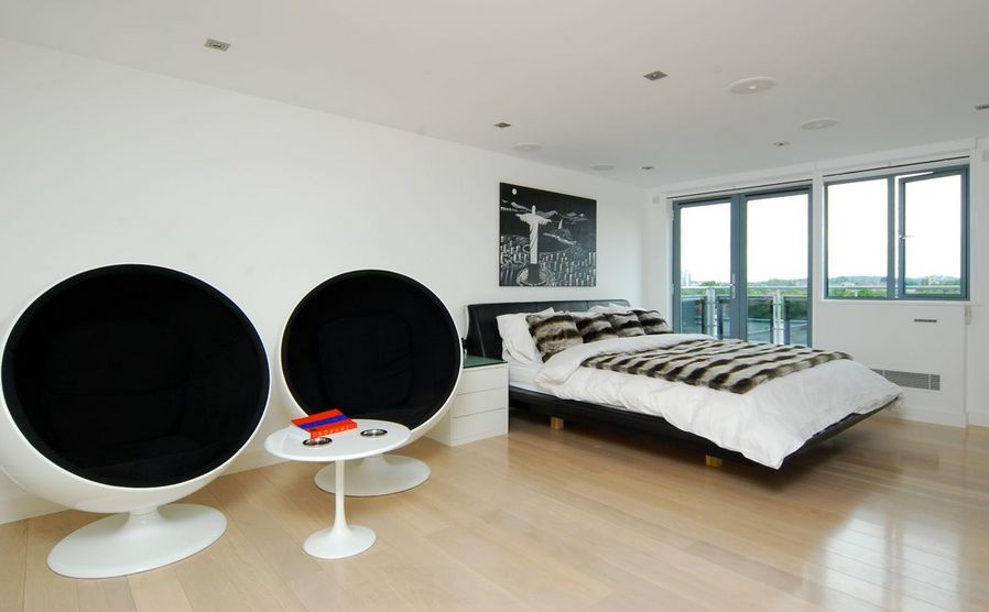 Wedo thiết kế nội thất phòng ngủ sang trọng và nổi bật với 2 màu đen và trắng