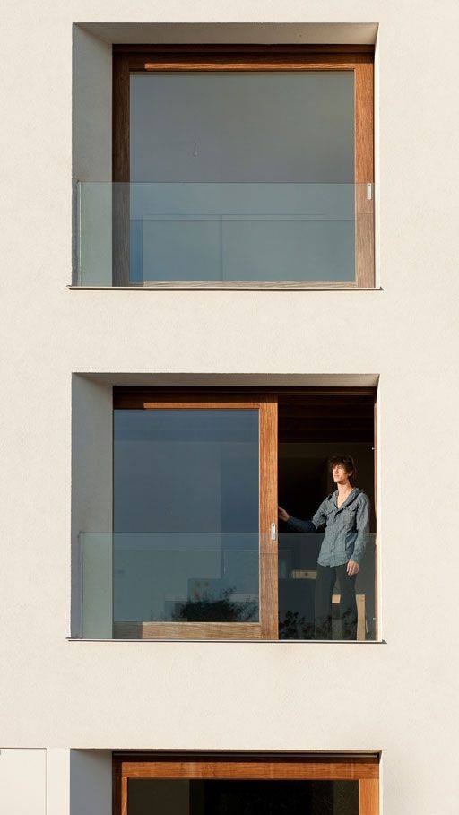 mẫu thiết kế cửa sổ và cửa đi bền đẹp và độc đáo
