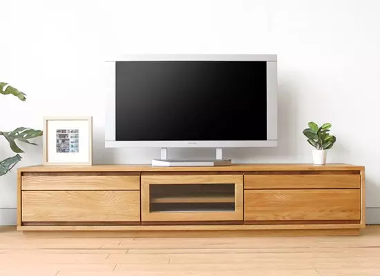 Kệ tivi làm từ gỗ tự nhiên